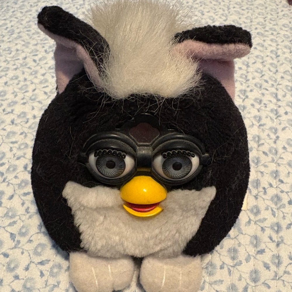 Furby Buddies by Tiger Electronics 1999
